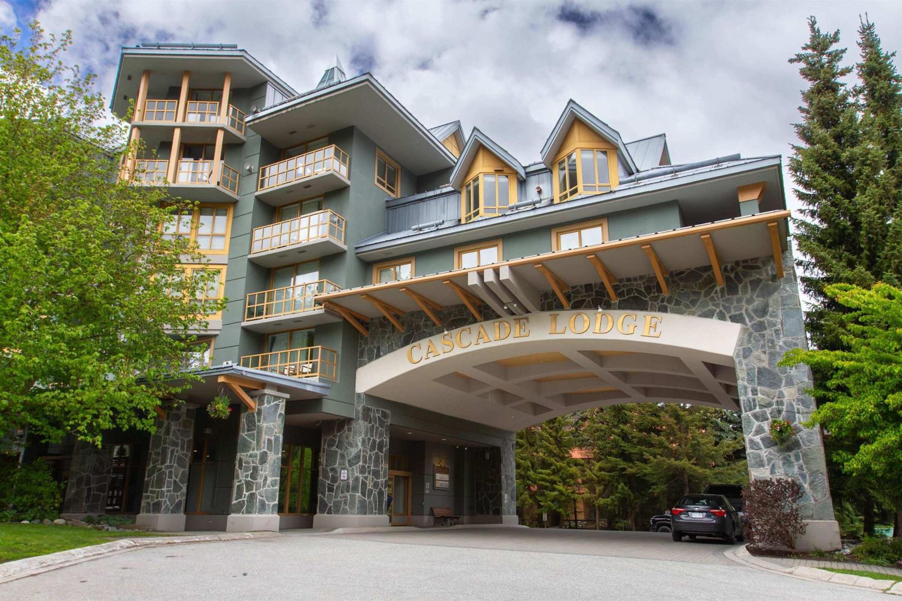 KING Bed - Premium STUDIO Suite - Ski Valet - Village