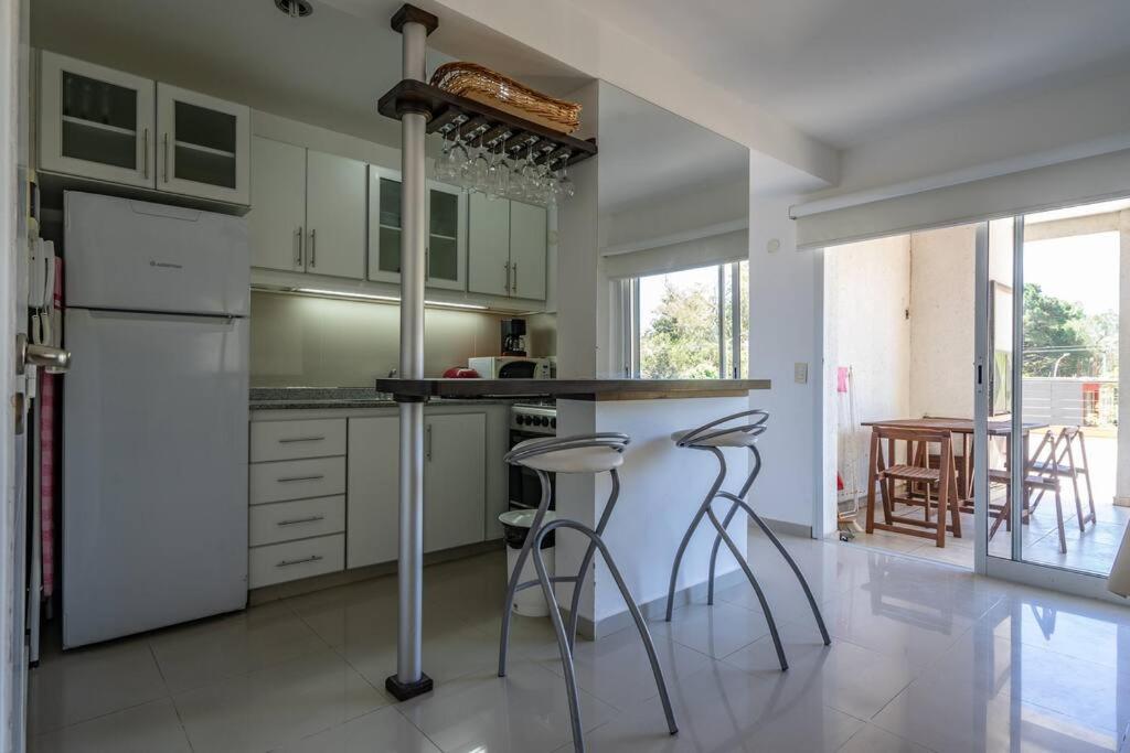 Divino dto zona centro con cochera y terraza con solarium propia