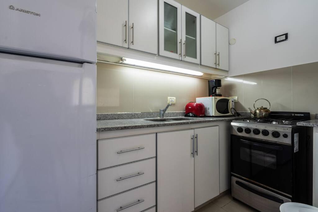 Divino dto zona centro con cochera y terraza con solarium propia