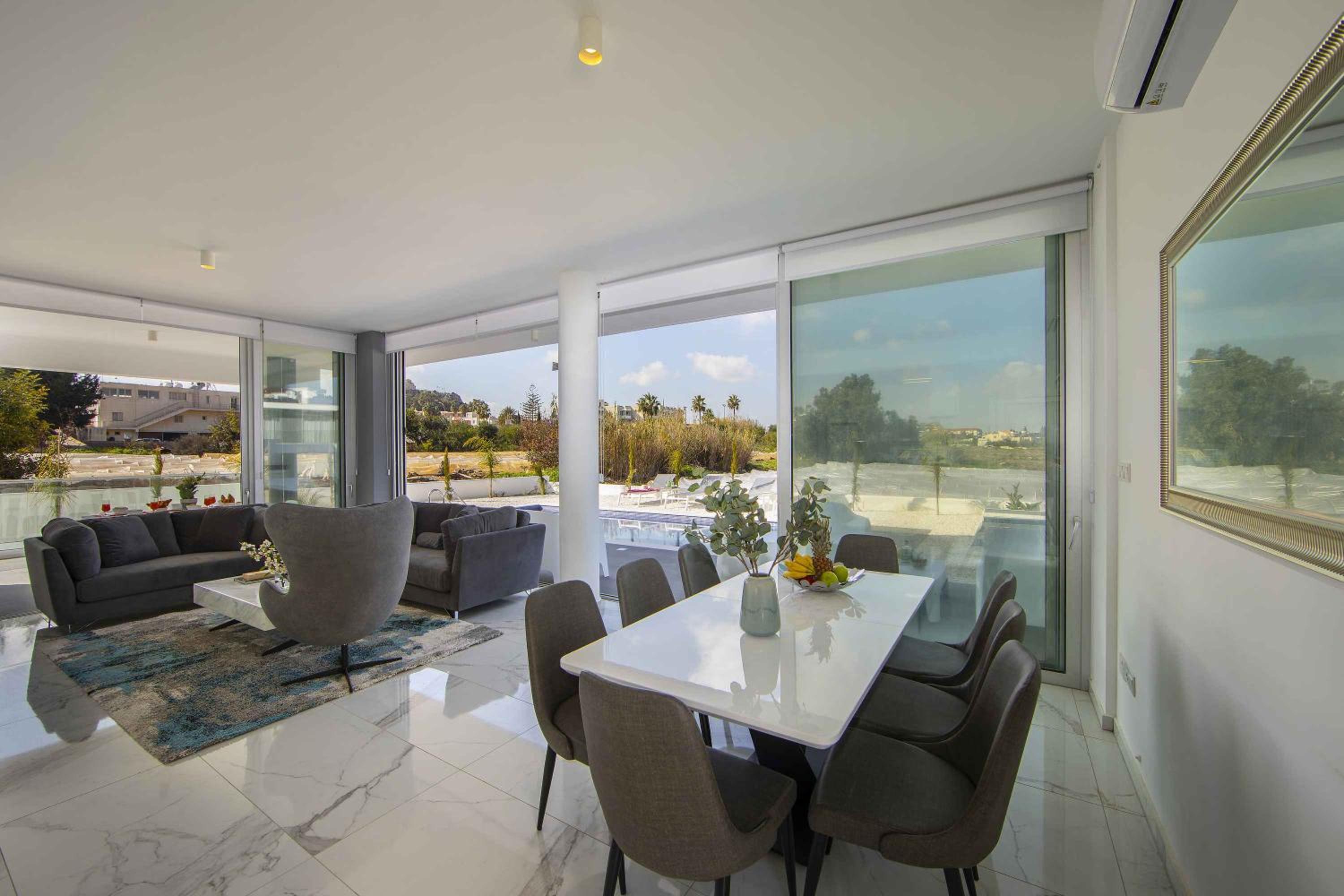 Brand New Luxurious Villa With Pool