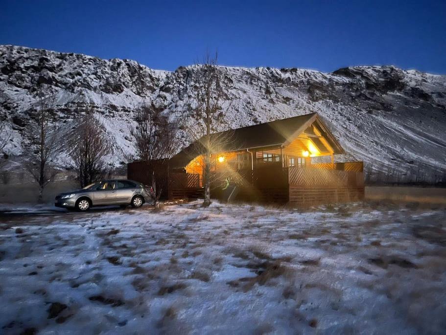 Hotel Giltun Warm And Scenic Cottage In The Heart Of South