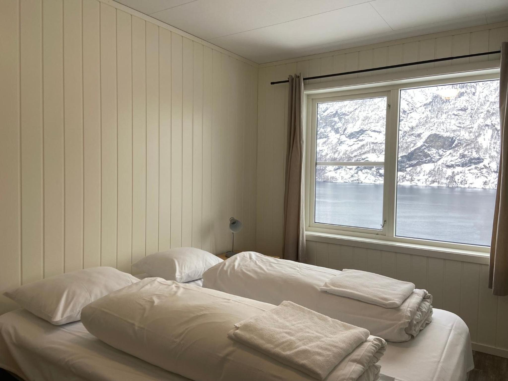 Winjum Apartments Aurland Stegastein view 5