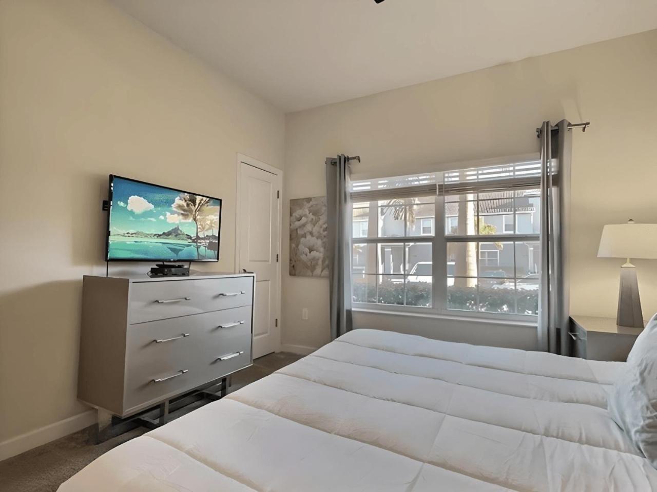 Storey Lake 4BR w/ Private Pool near Disney