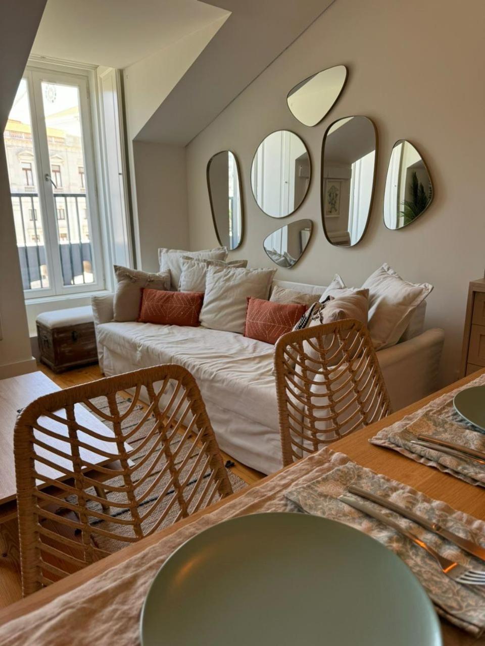 Apartment Central