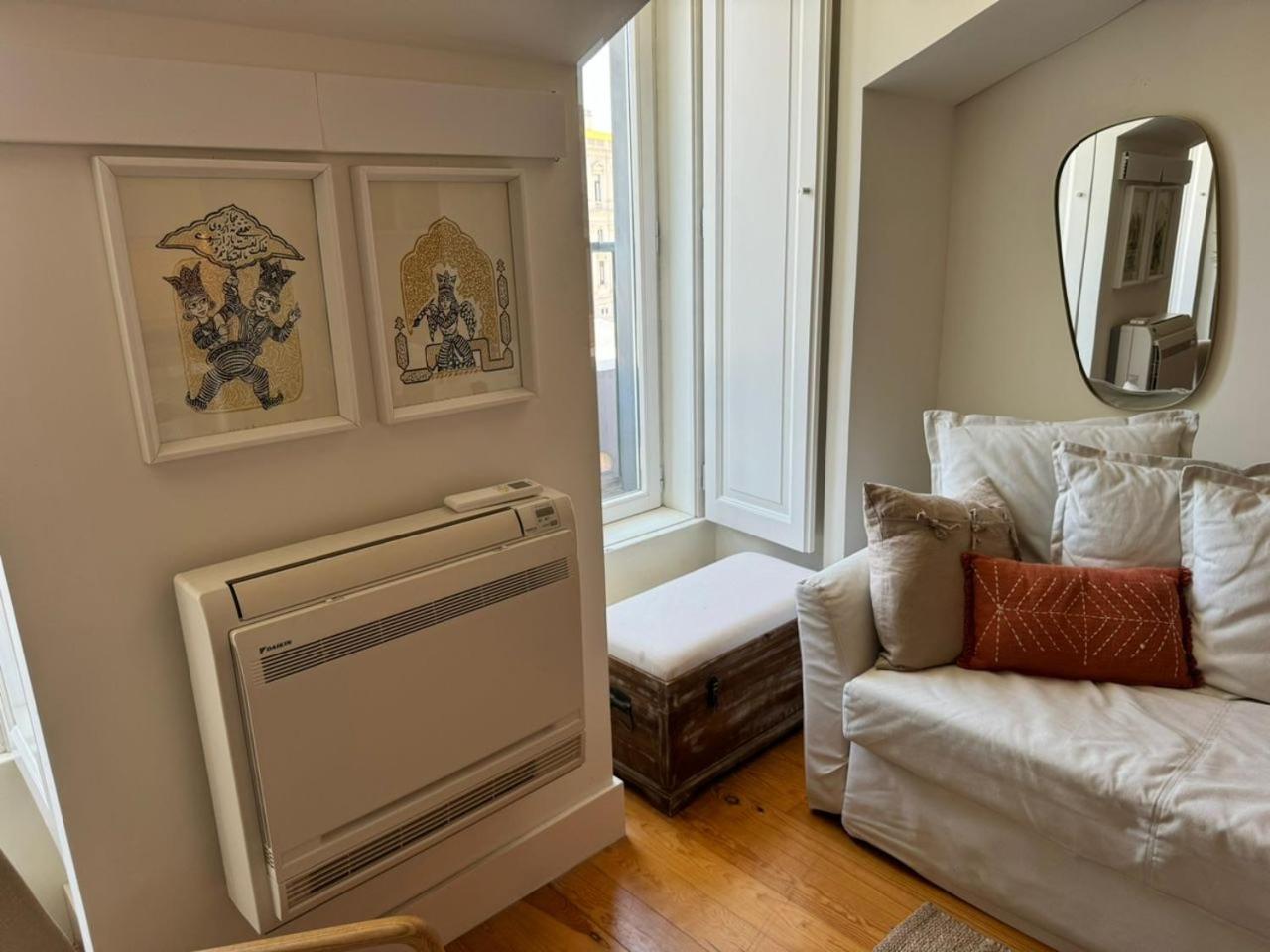 Apartment Central
