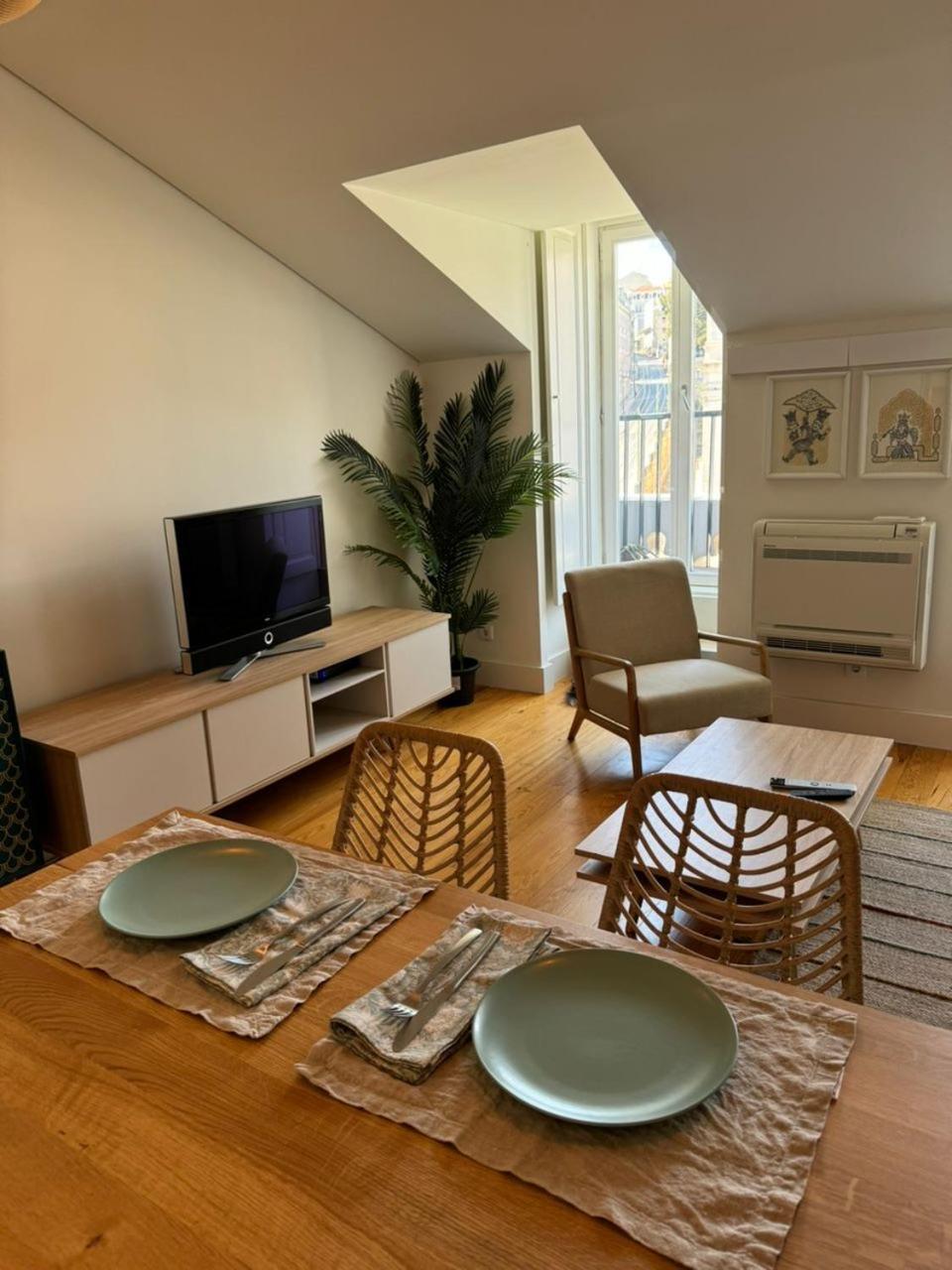 Apartment Central