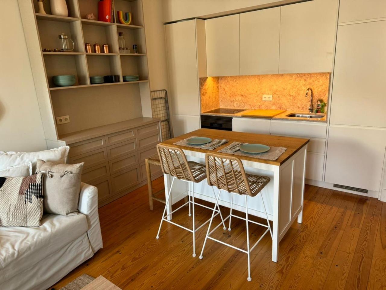 Apartment Central