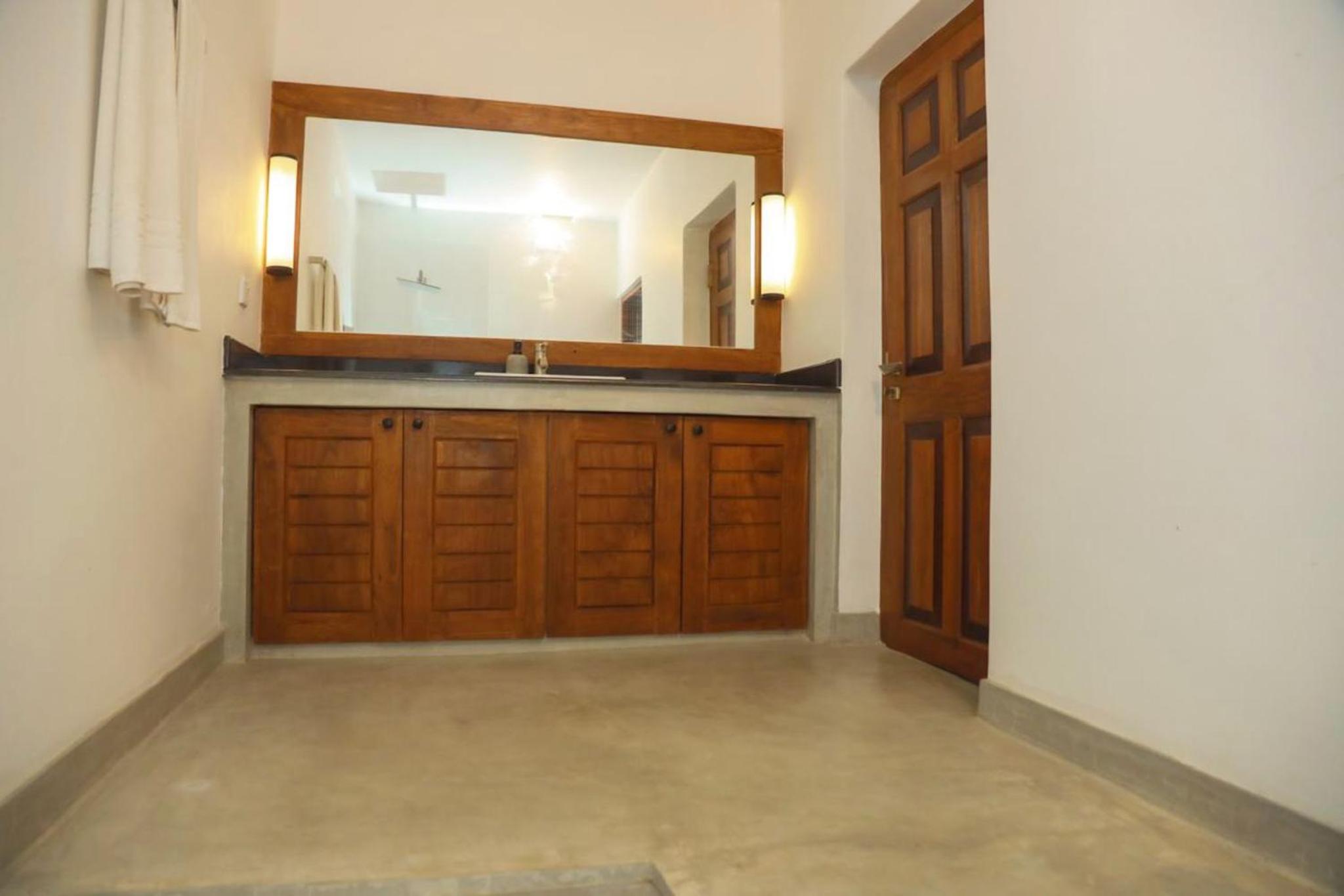 Photo 32