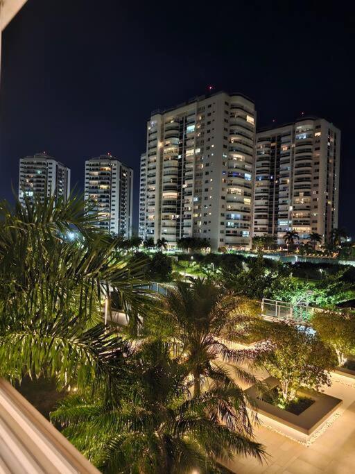 Apartamento um quarto Ilha Pura, Rio Centro, próx Parque Olímpico