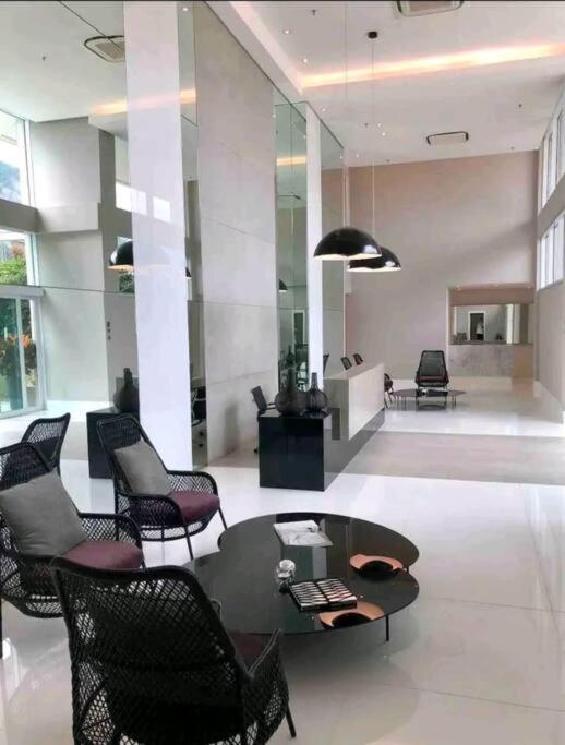 Apartamento um quarto Ilha Pura, Rio Centro, próx Parque Olímpico