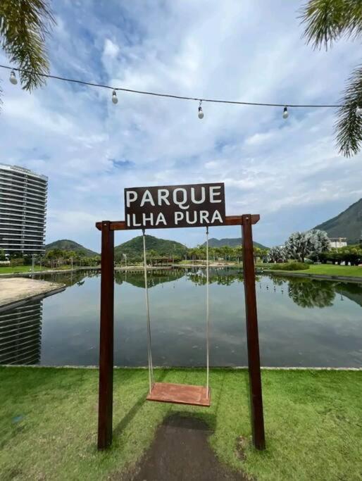 Apartamento um quarto Ilha Pura, Rio Centro, próx Parque Olímpico