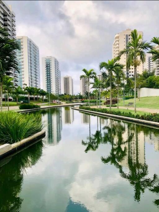 Apartamento um quarto Ilha Pura, Rio Centro, próx Parque Olímpico