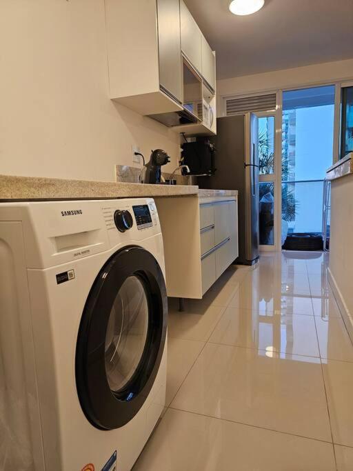 Apartamento um quarto Ilha Pura, Rio Centro, próx Parque Olímpico