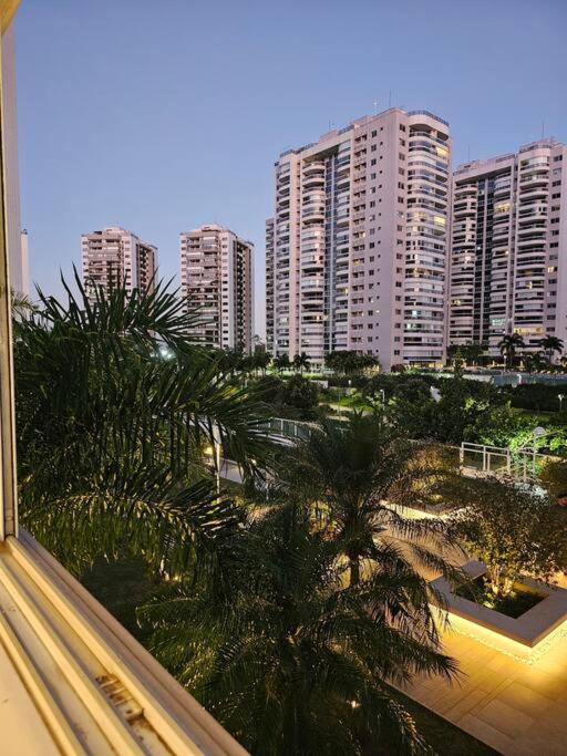 Apartamento um quarto Ilha Pura, Rio Centro, próx Parque Olímpico