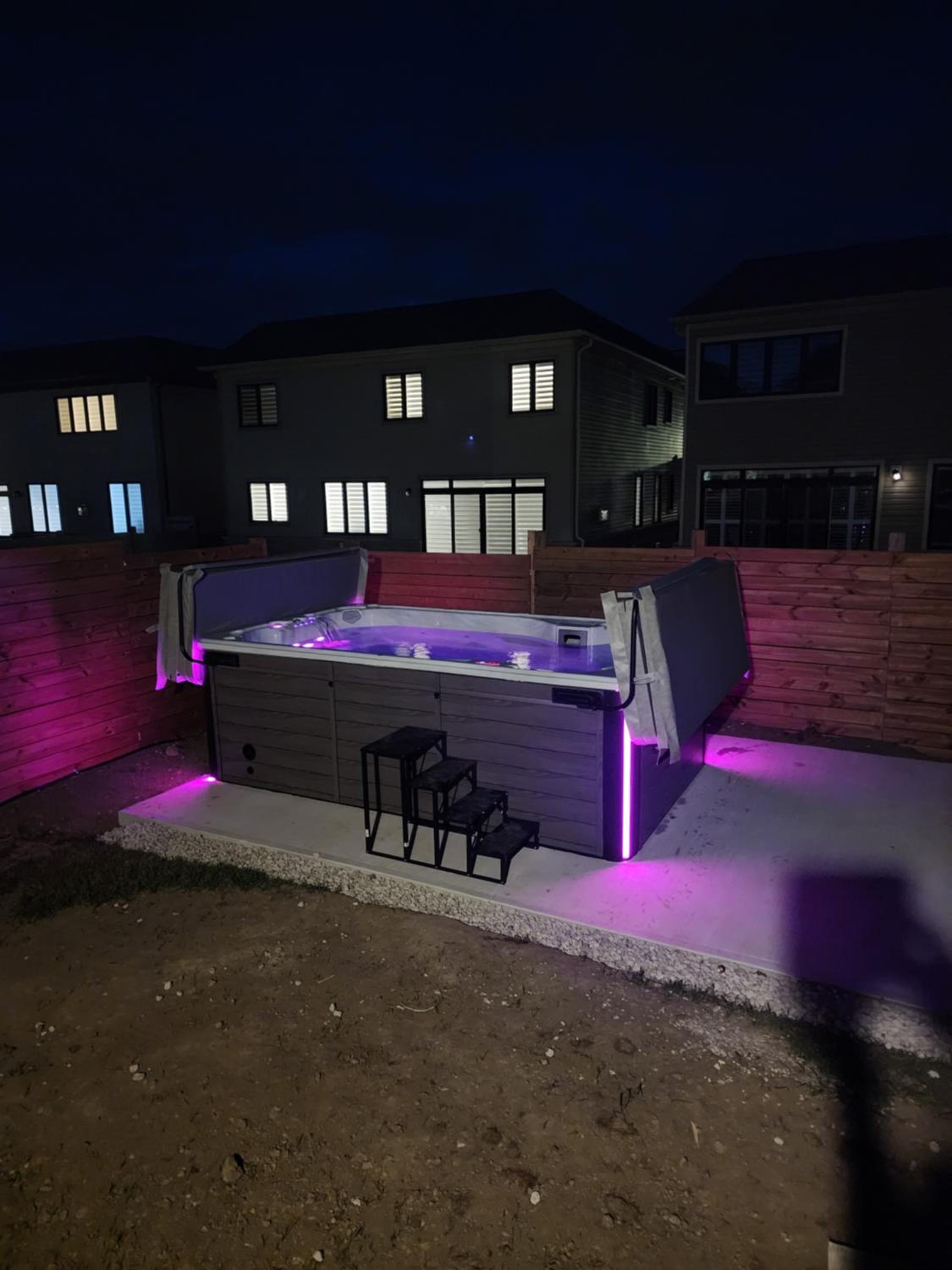 PARADISE VILLa Bowmanville