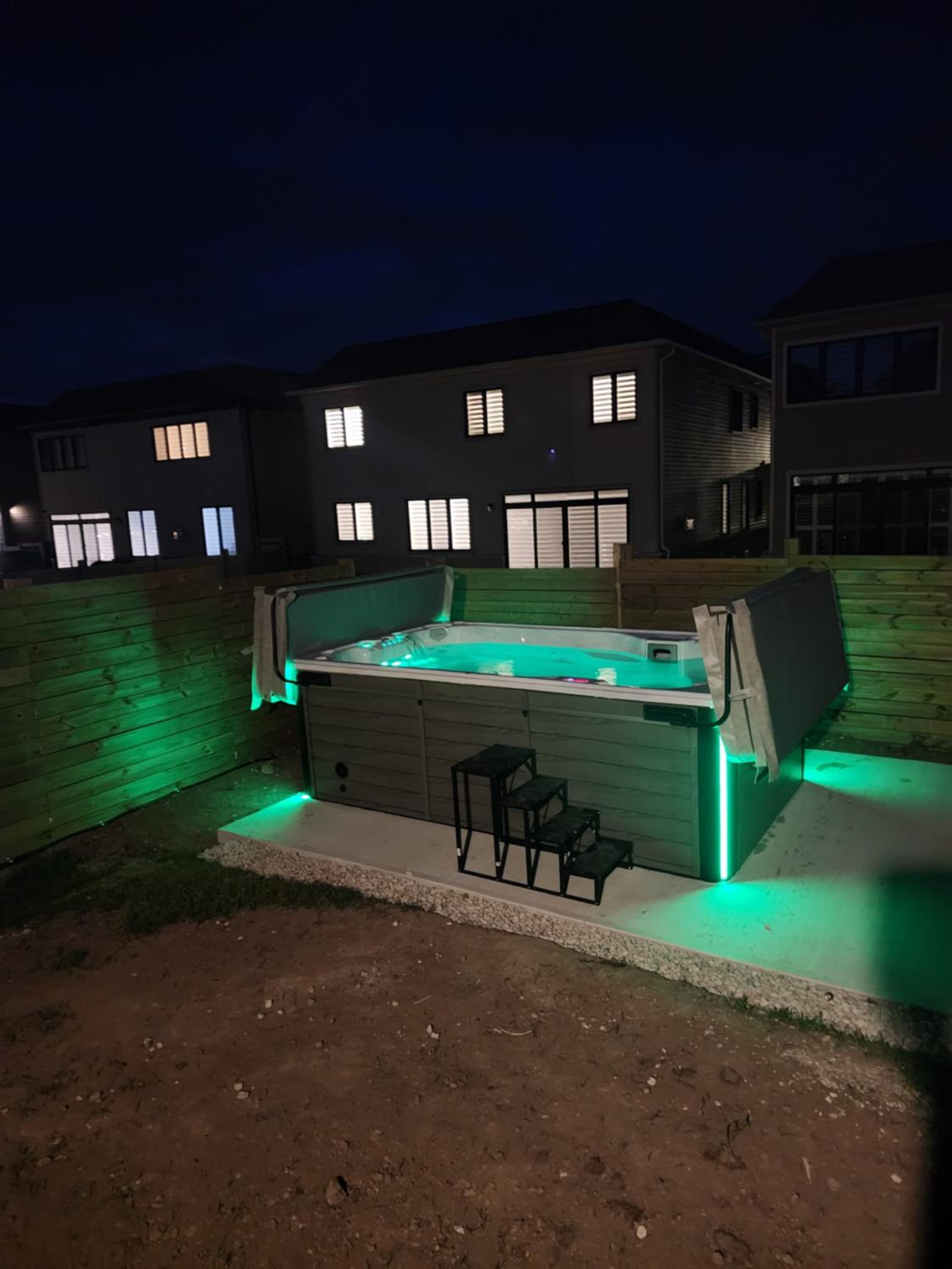 PARADISE VILLa Bowmanville