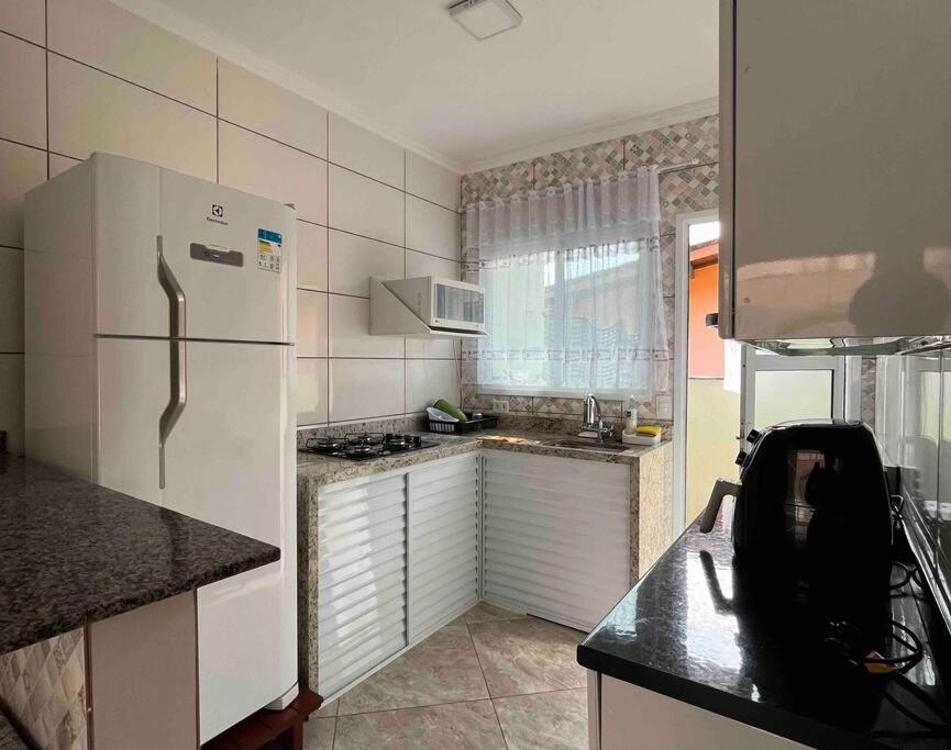Apartamento completo com wi-fi e piscina