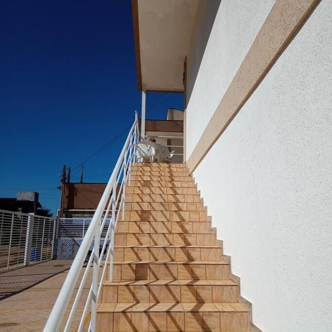 Apartamento completo com wi-fi e piscina