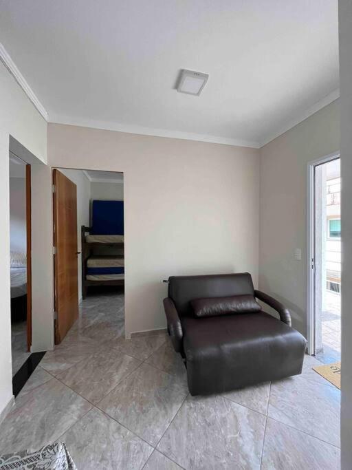 Apartamento completo com wi-fi e piscina