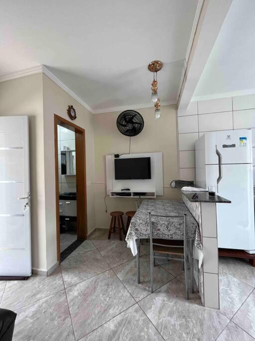 Apartamento completo com wi-fi e piscina