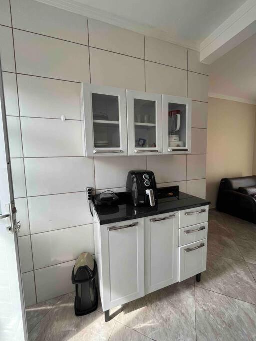 Apartamento completo com wi-fi e piscina