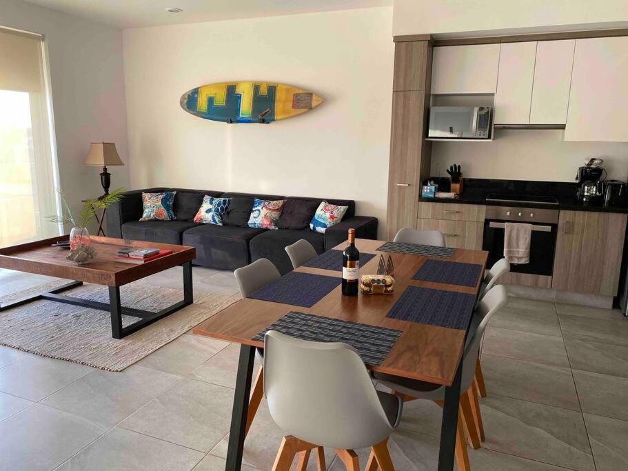 Beautiful Roof top Pool & Gym with Ocean views! view 3