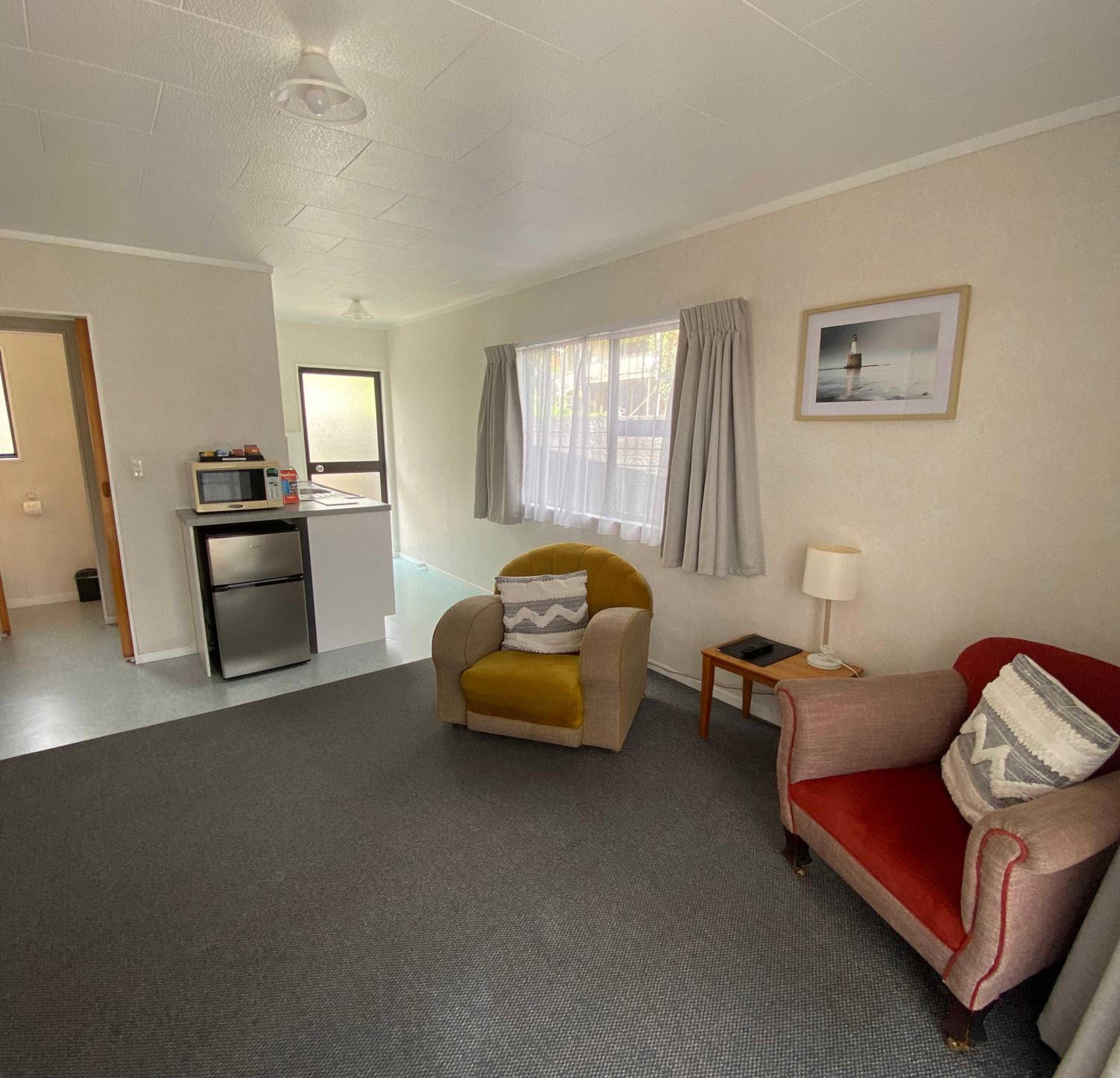 Opononi Lighthouse Motel