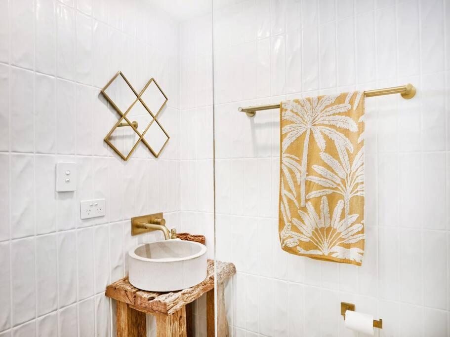 Elanora 3 bedroom apartment