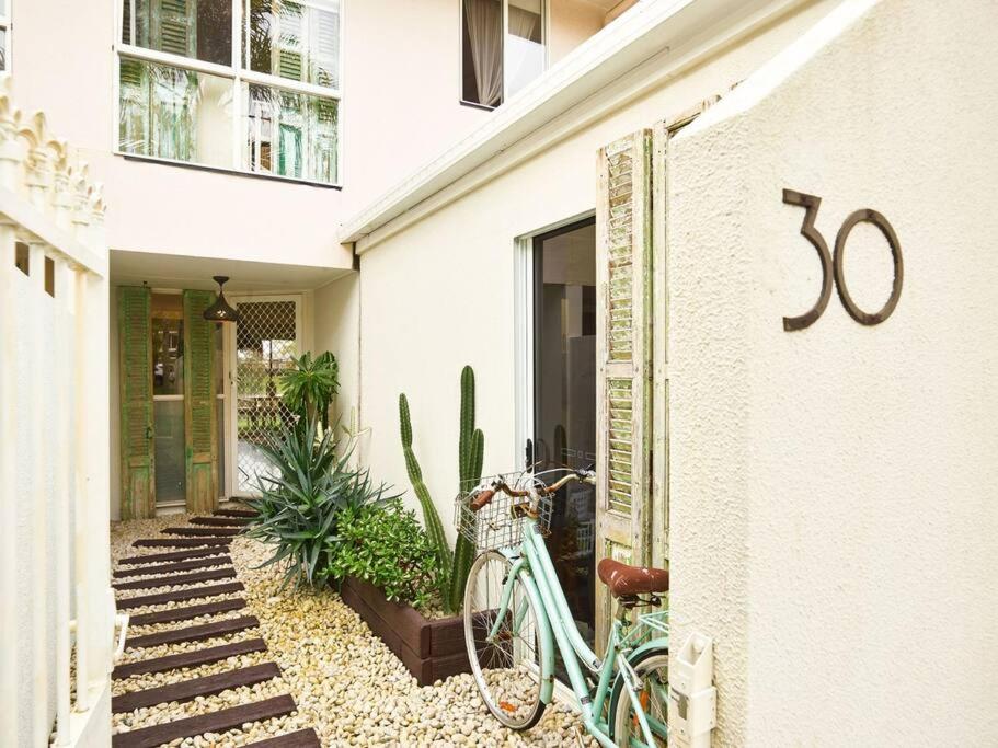 Elanora 3 bedroom apartment