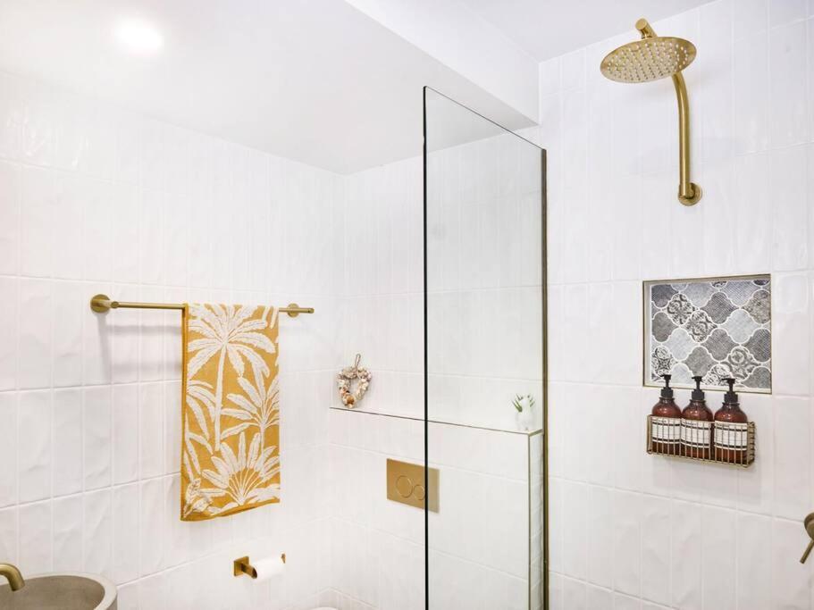 Elanora 3 bedroom apartment