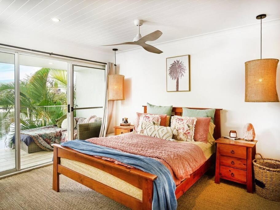 Elanora 3 bedroom apartment