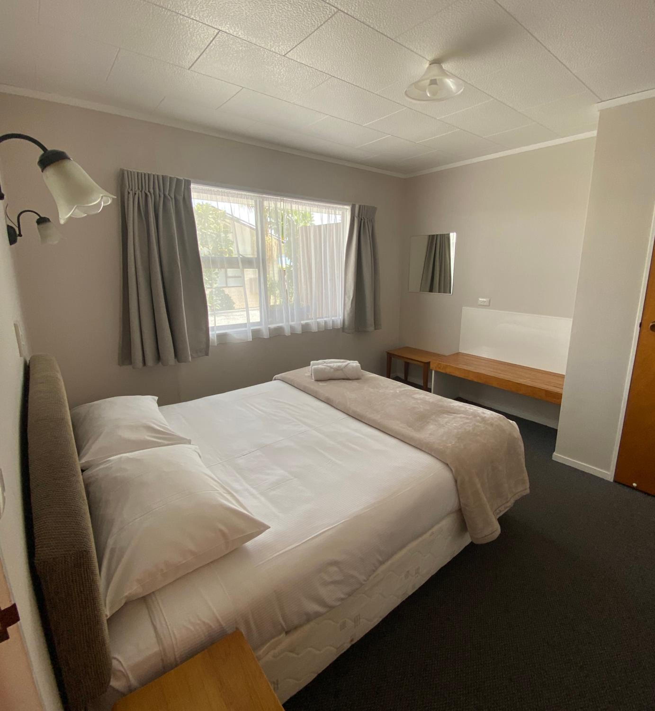 Opononi Lighthouse Motel