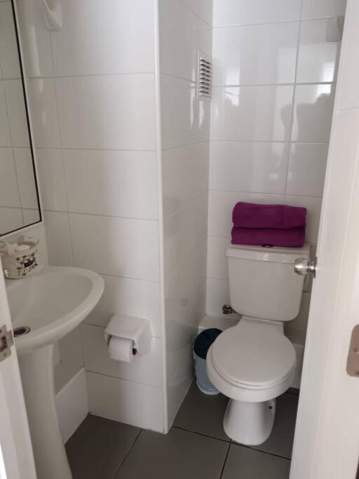 Moderno Depto Cerca del hospital, centro