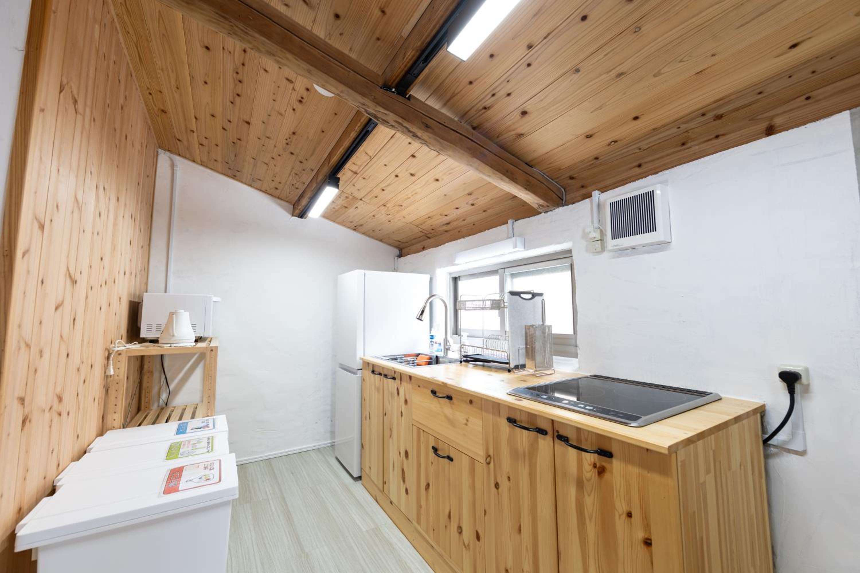 Okinawakominka Villa JYANA view 5