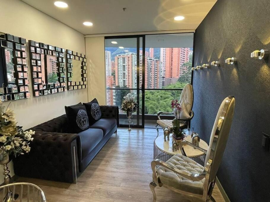 Class suites nirvana