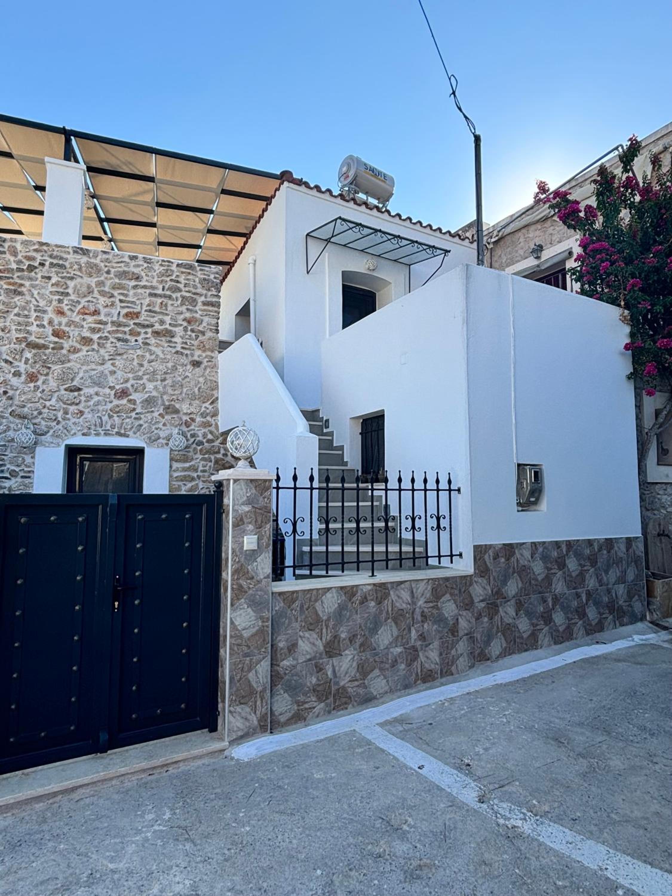 Kyriakoulas House