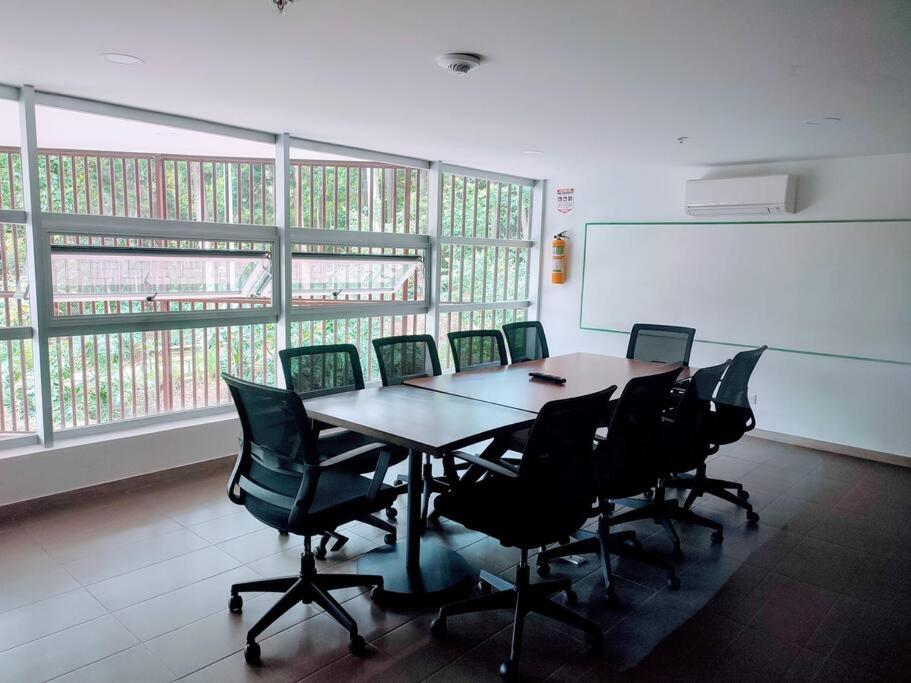 meeting & event spaces