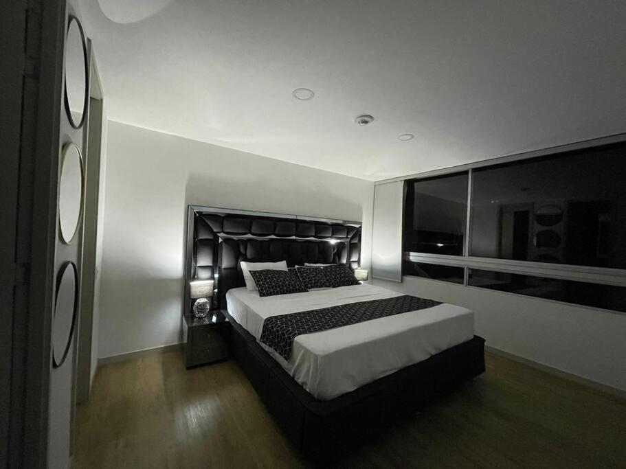 Urban studios luxurious apartment in the poblado
