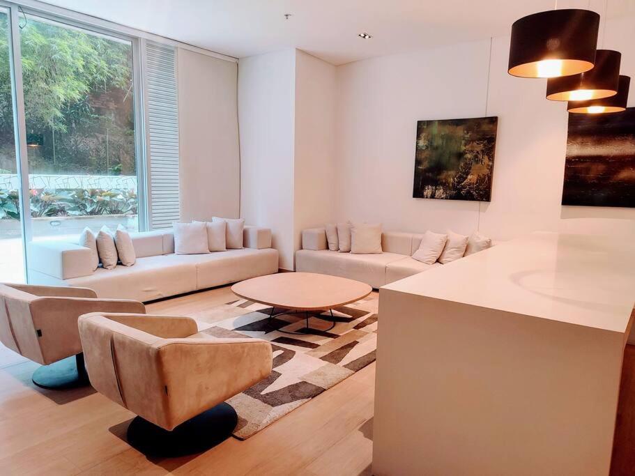 Urban studios luxurious apartment in the poblado