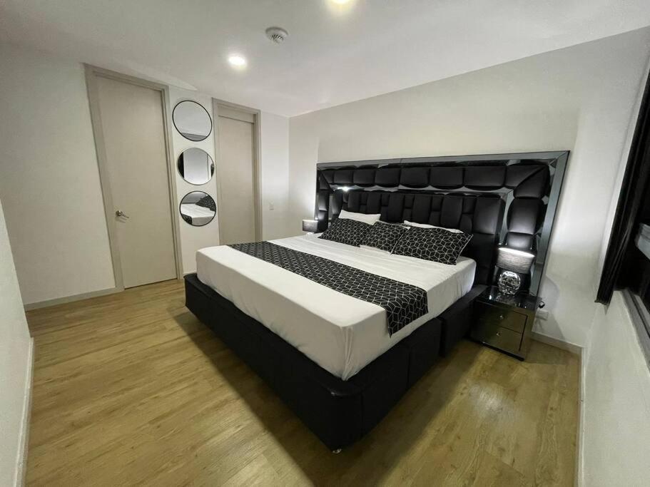 Urban studios luxurious apartment in the poblado