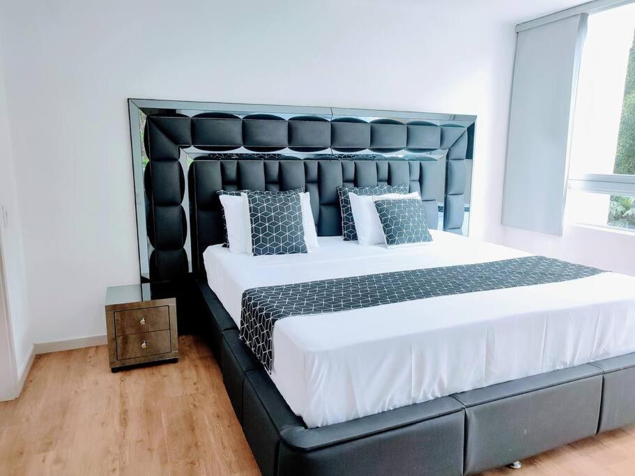 Urban studios luxurious apartment in the poblado