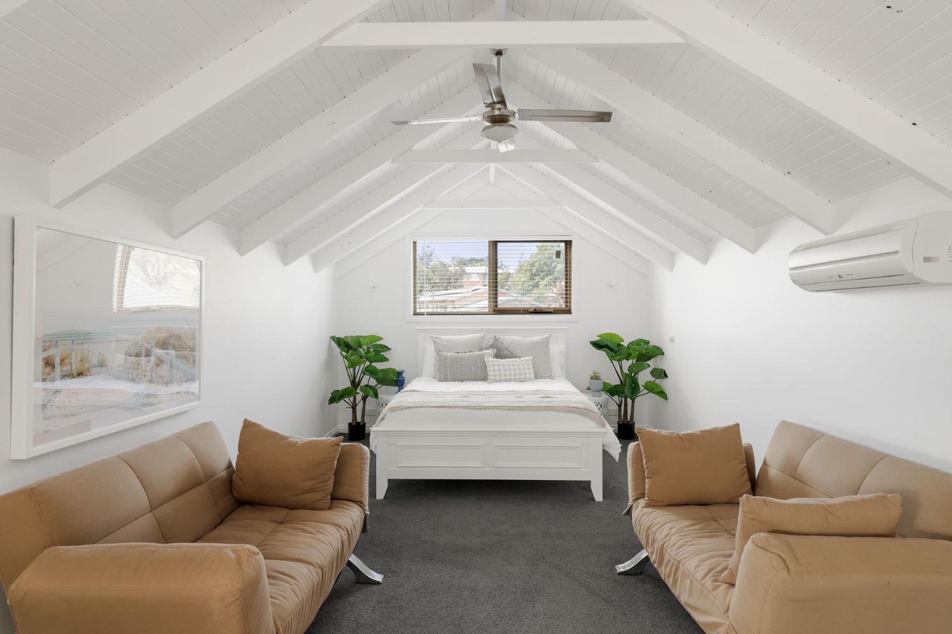 Sunset Cove Hideaway