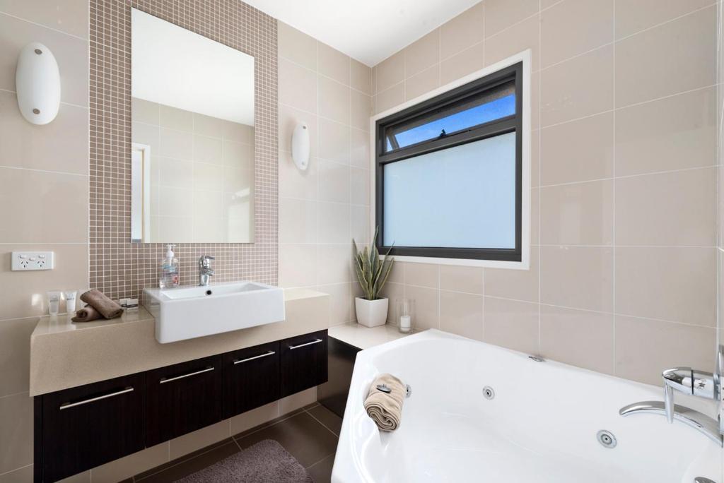 Beach and Reef Townhouse