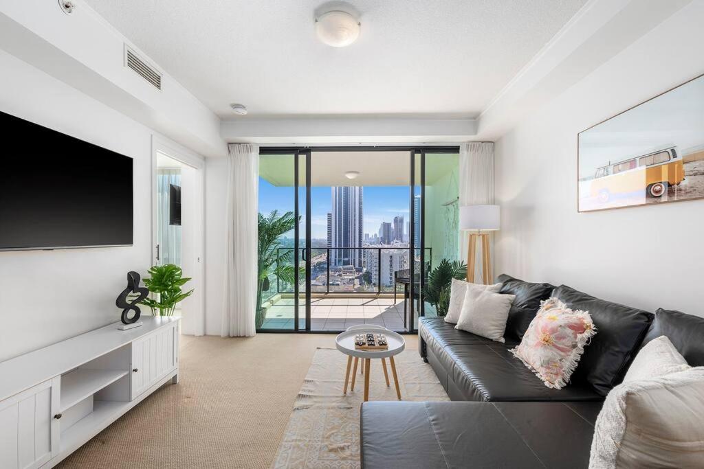 Hotel Stunning Unit-perfect Location