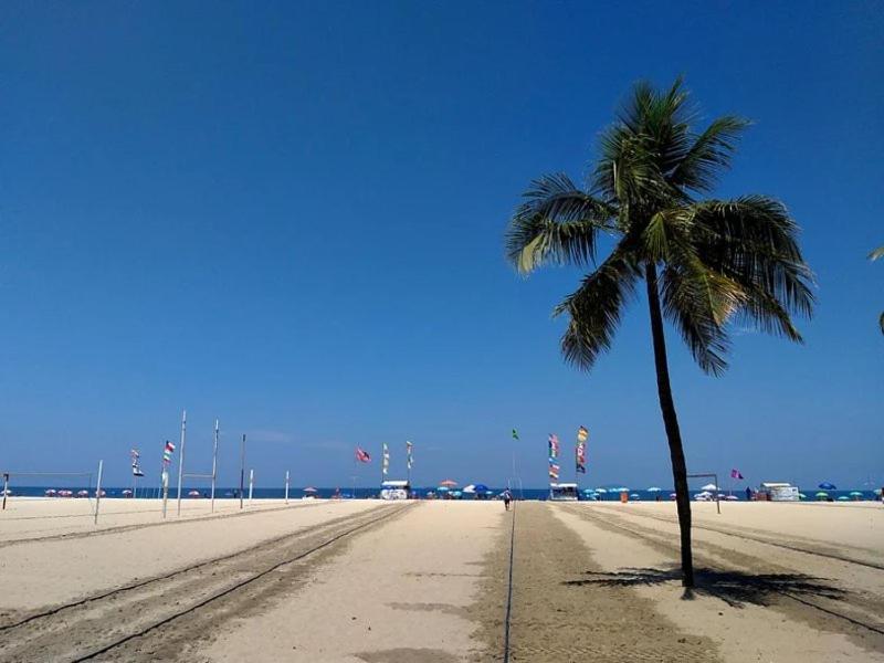 Apartamento Copacabana com Garagem, Home Office, Closet - Luxo, Conforto e Lazer.