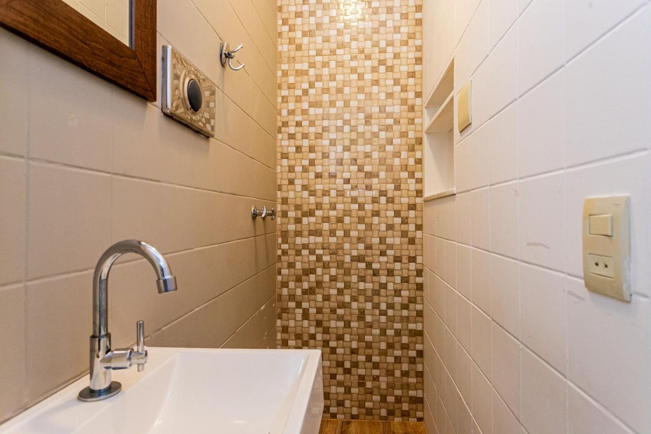 Apartamento Copacabana com Garagem, Home Office, Closet - Luxo, Conforto e Lazer.