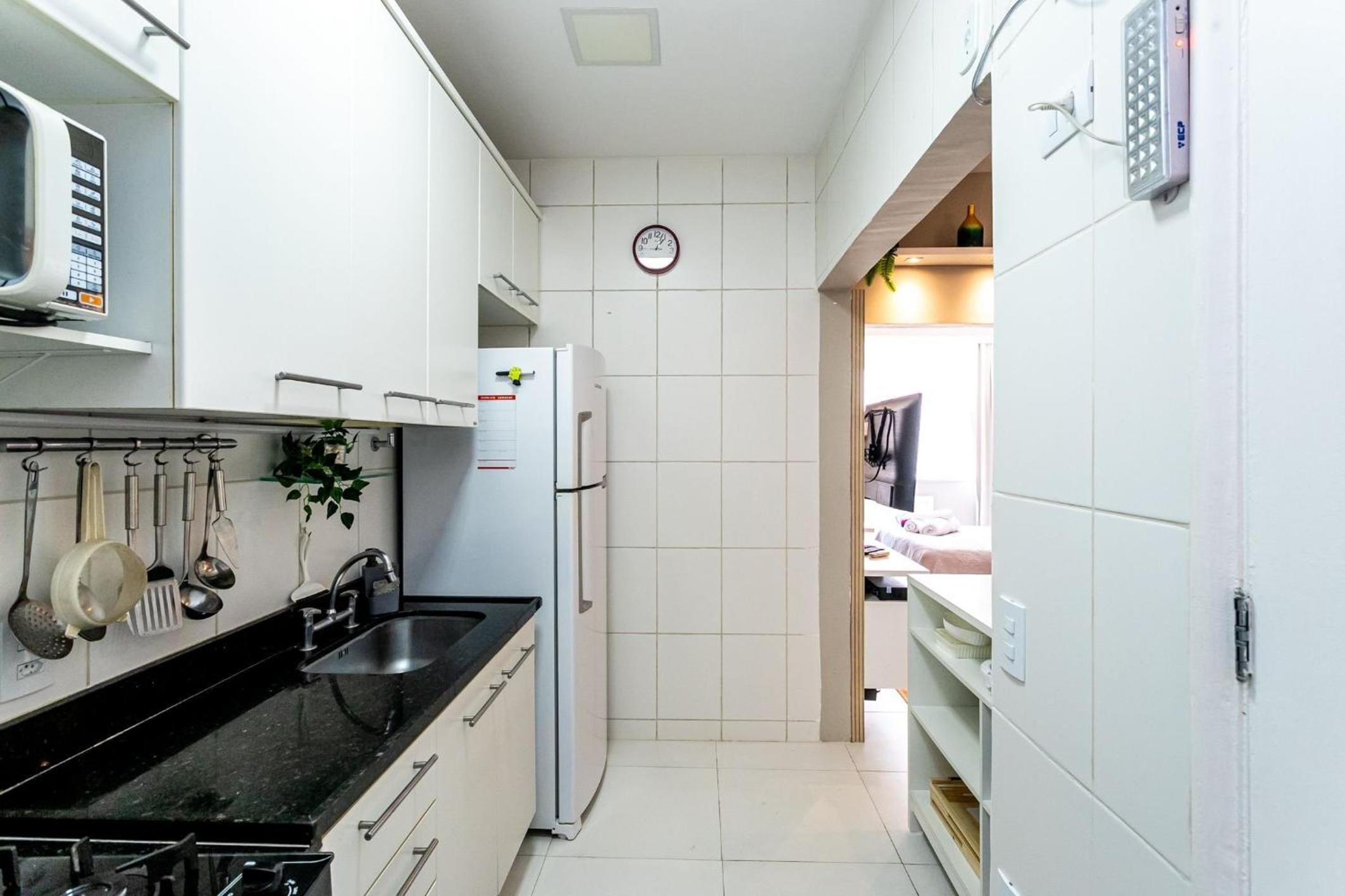 Apartamento Copacabana com Garagem, Home Office, Closet - Luxo, Conforto e Lazer.