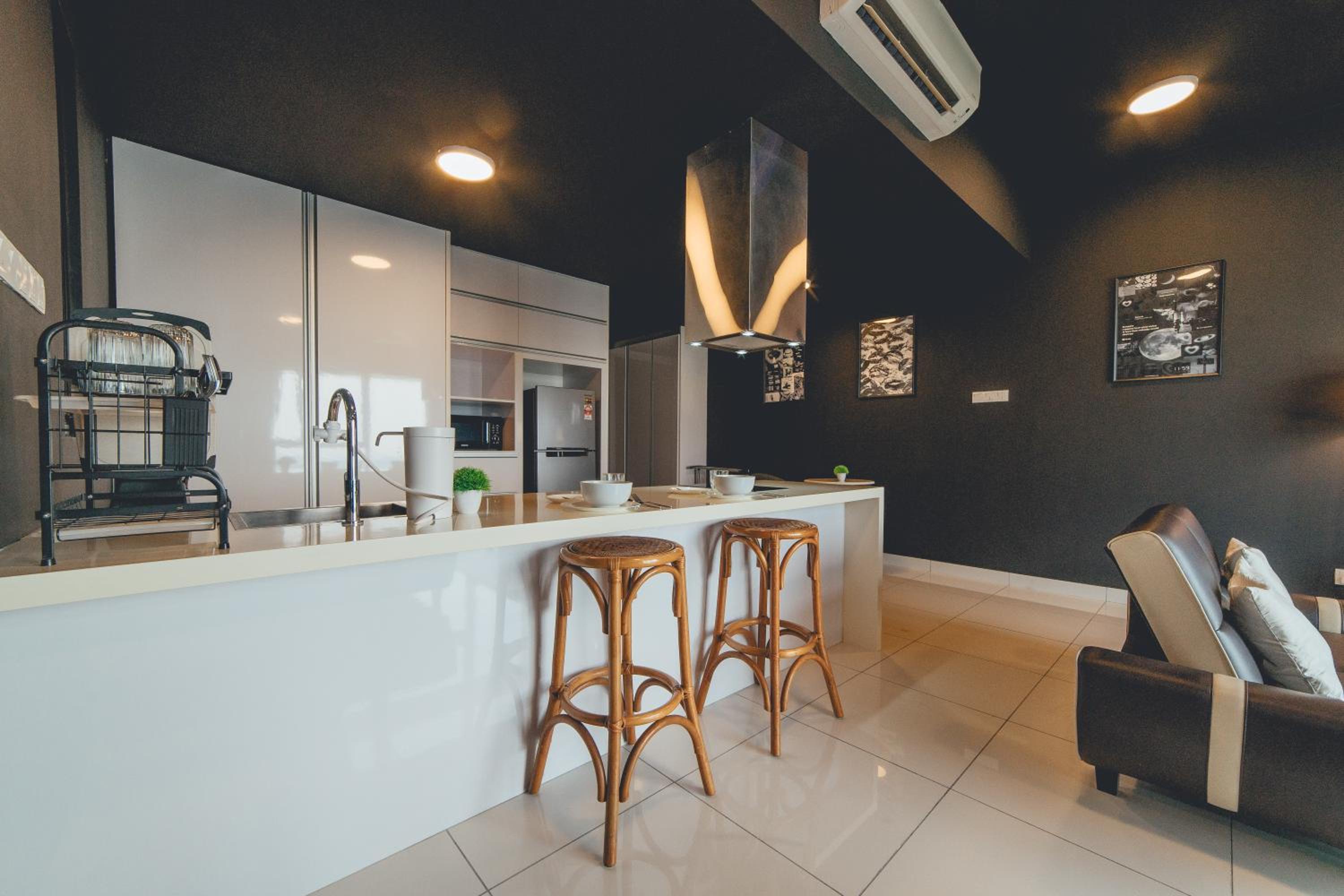 Mosaic Southkey 1BR Black Stone Suite Midvalley by Our Stay