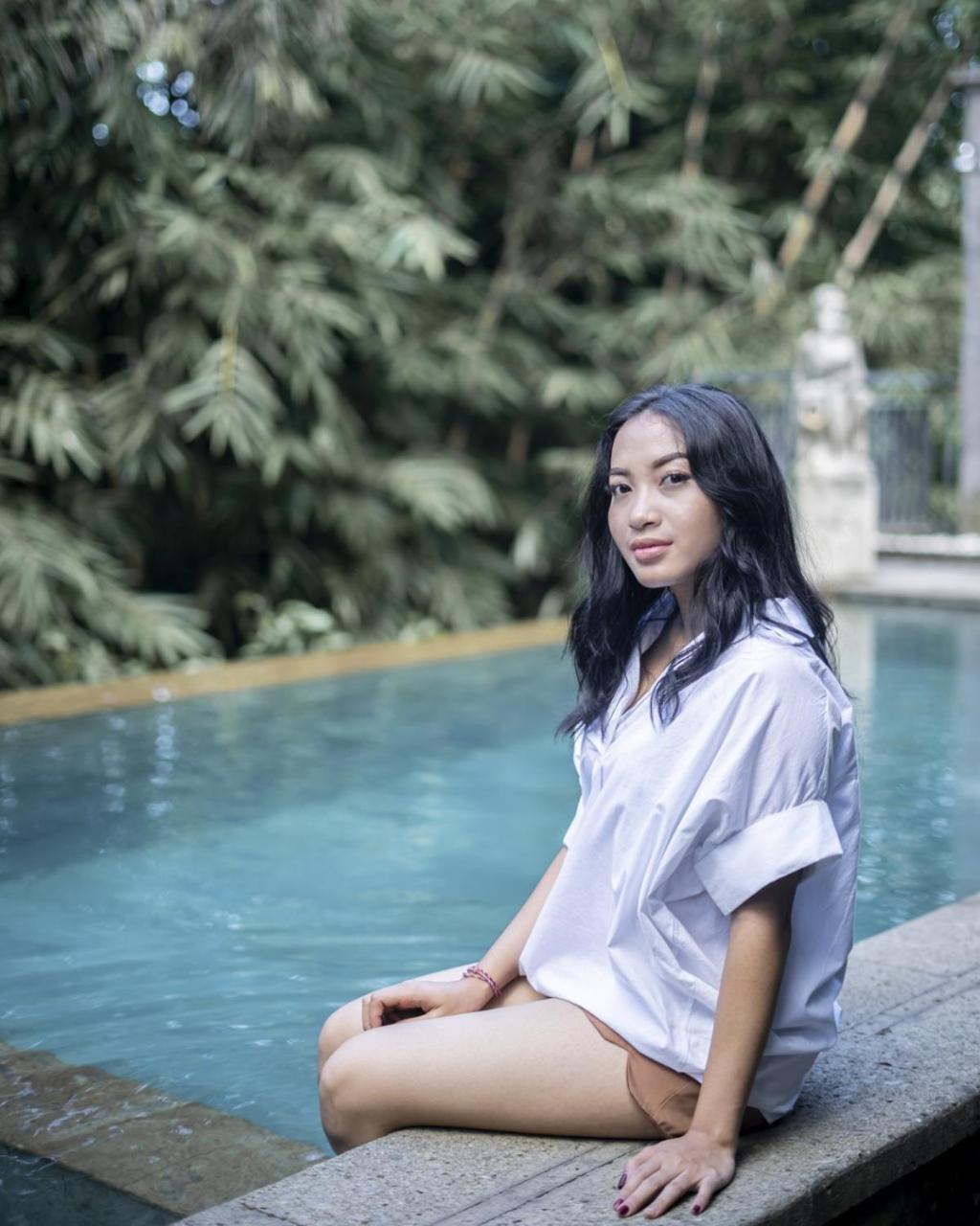 Adipana Bungalow-Balinese Room