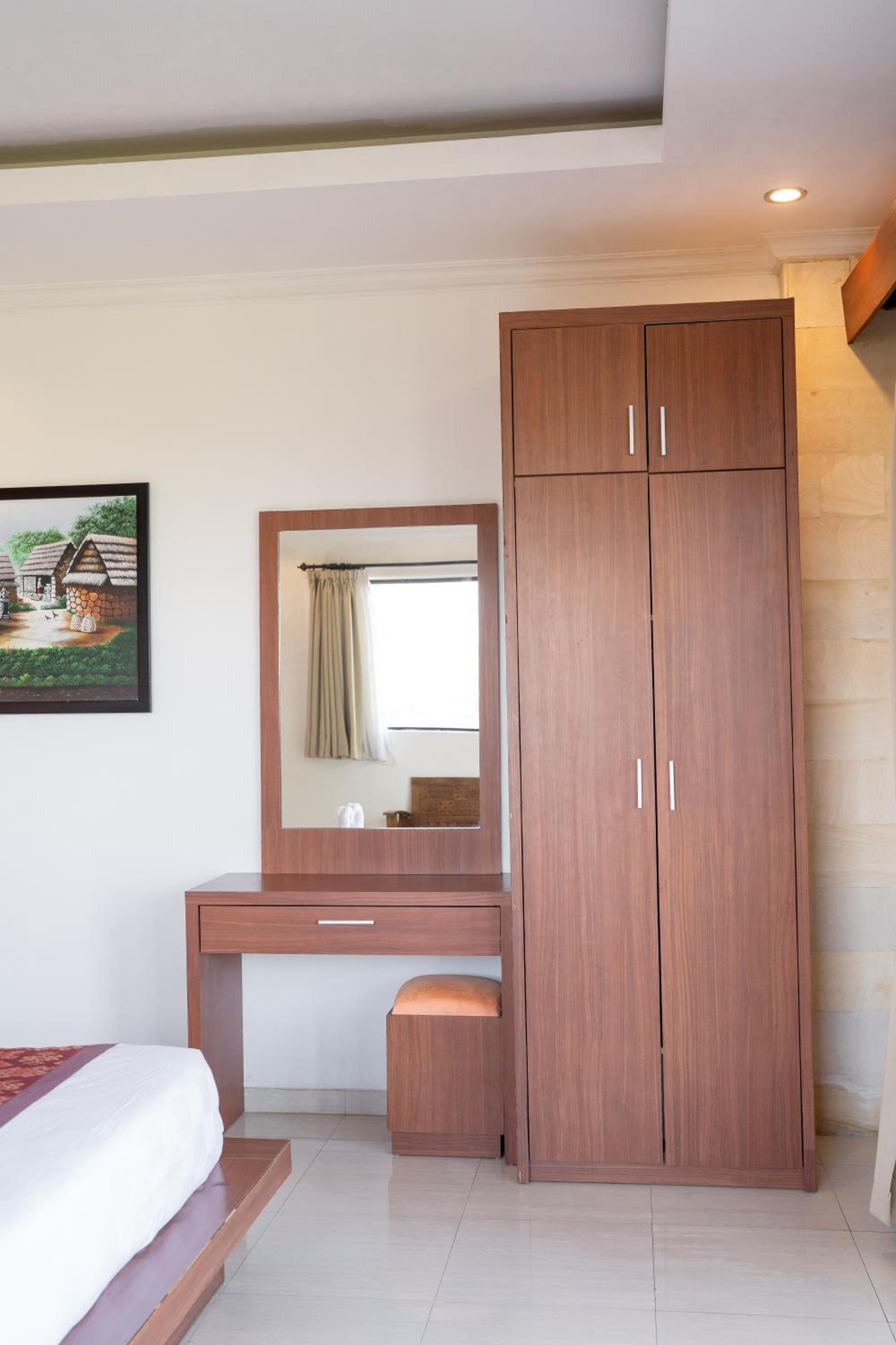 Adipana Bungalow-Balinese Room